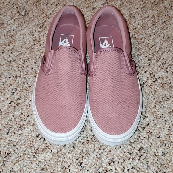 mauve slip on vans